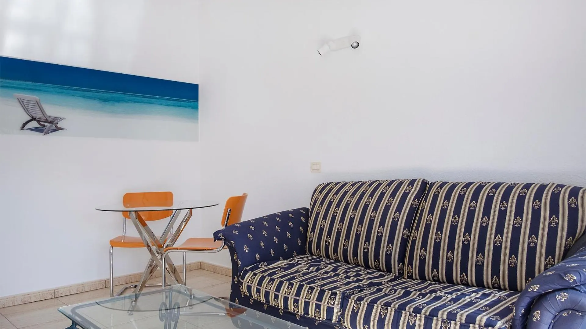 The Club - Accommodation - Dining - Events San Miguel de Abona 0*,