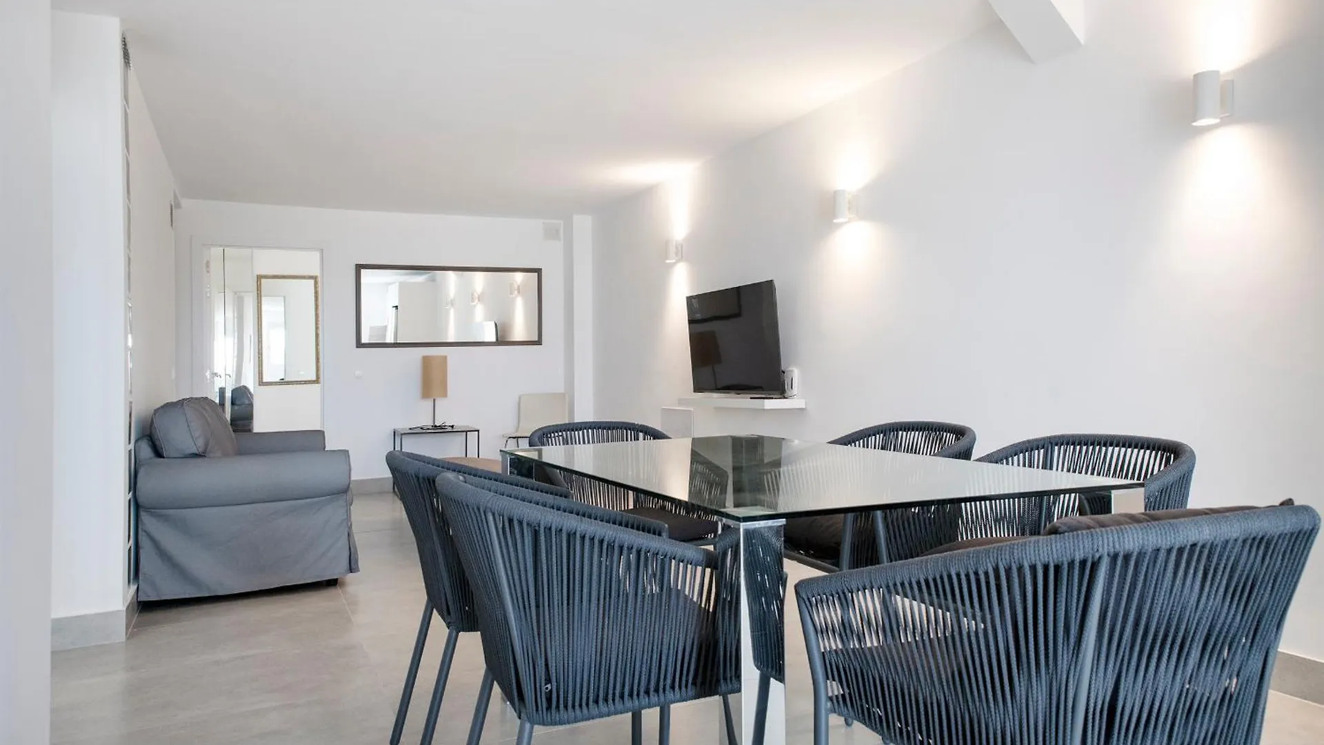 公寓 The Club - Accommodation - Dining - Events 圣米格尔德阿沃纳