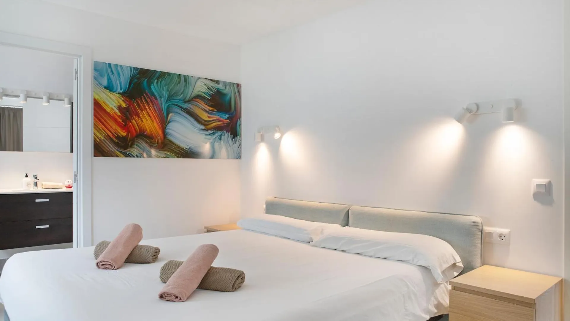 公寓 The Club - Accommodation - Dining - Events 圣米格尔德阿沃纳 西班牙